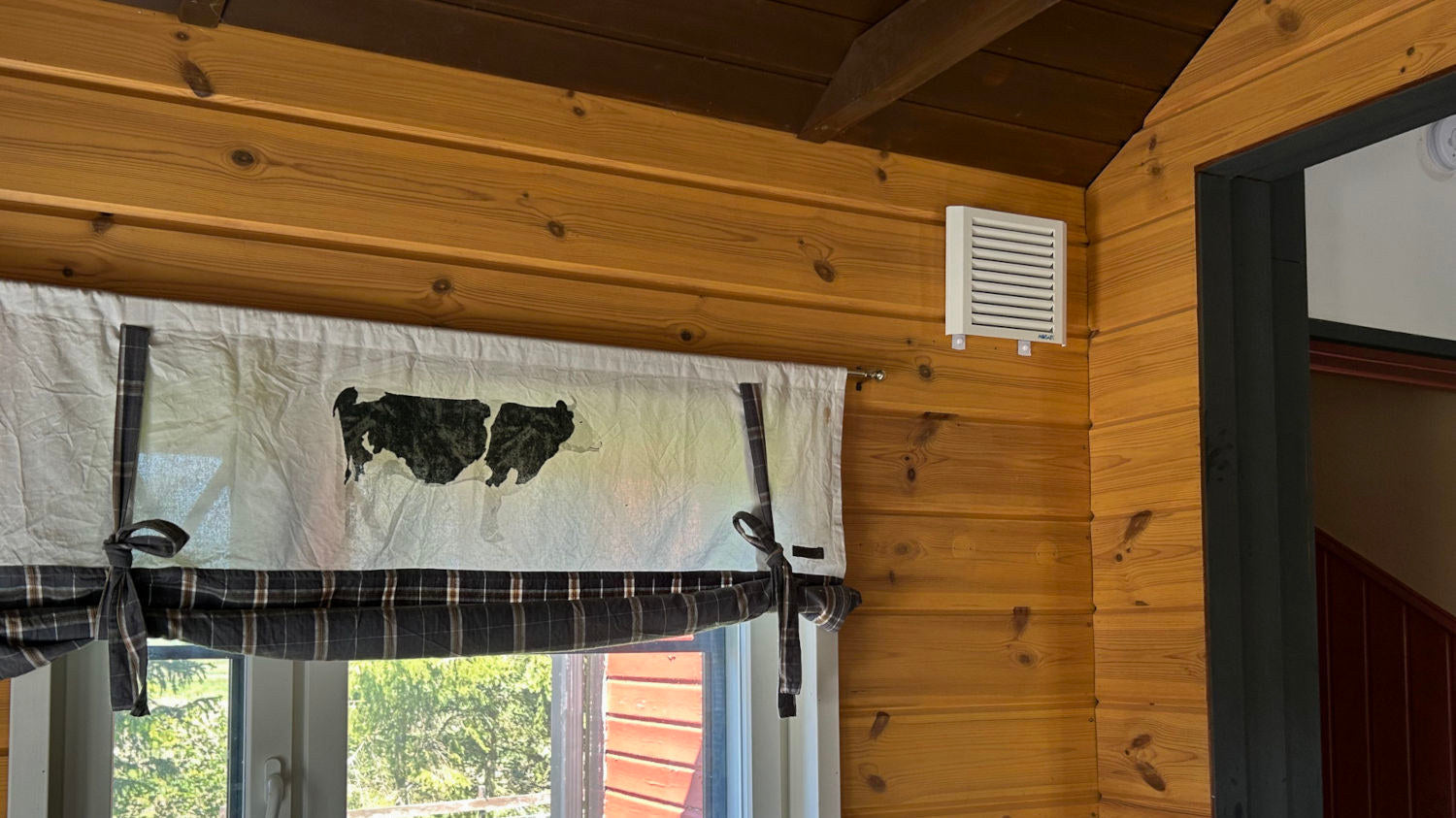 The all-new Mobair Out Exhaust Fan solves ventilation issues in older houses and cottages